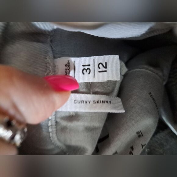 Loft Pants  - Picture 3 of 3